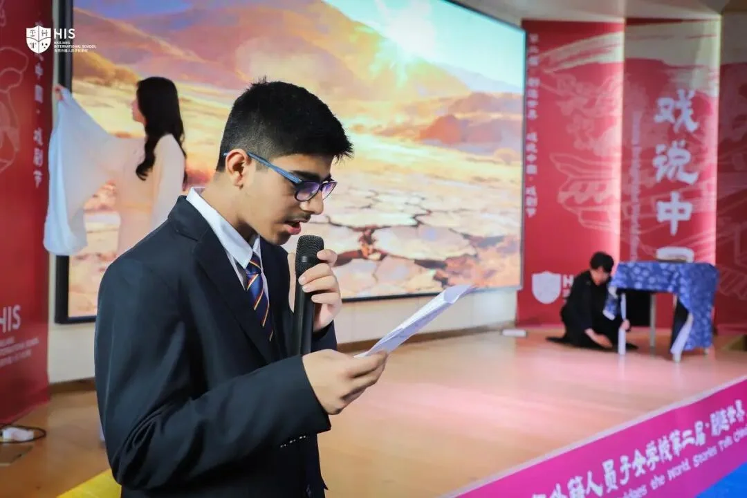 Yue Opera performance during the drama festival