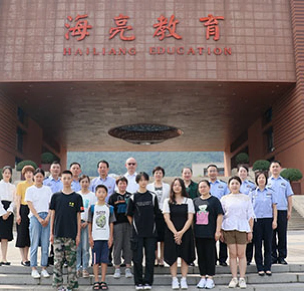 SCHOLARSHIP PROGRAM FOR CHILDREN OF MARTYRS AND HEROES